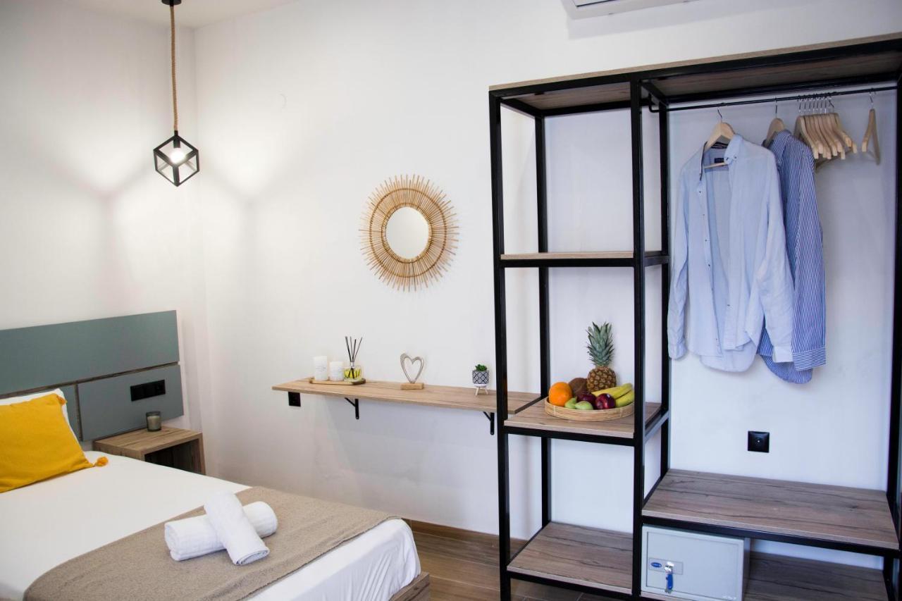 Big Max Guesthouse Кавос Экстерьер фото