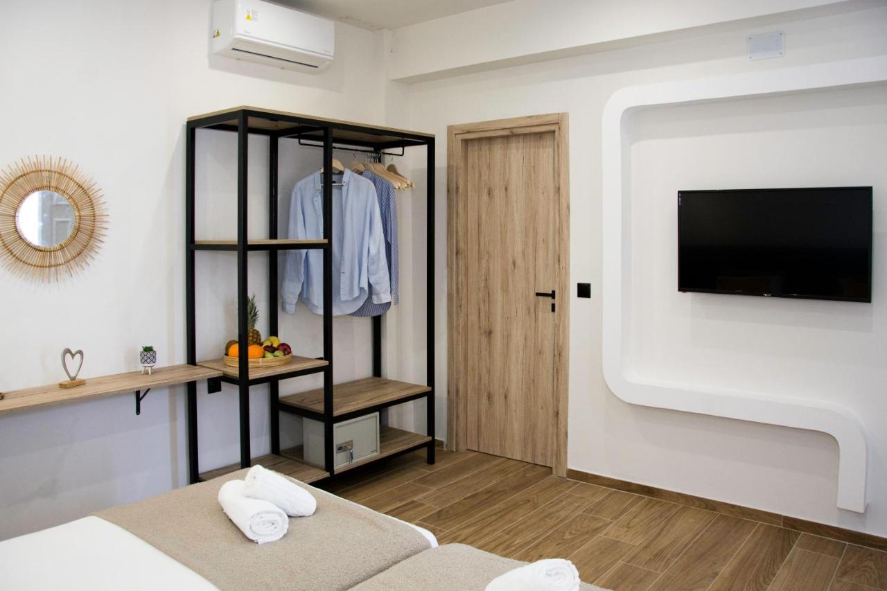 Big Max Guesthouse Кавос Экстерьер фото