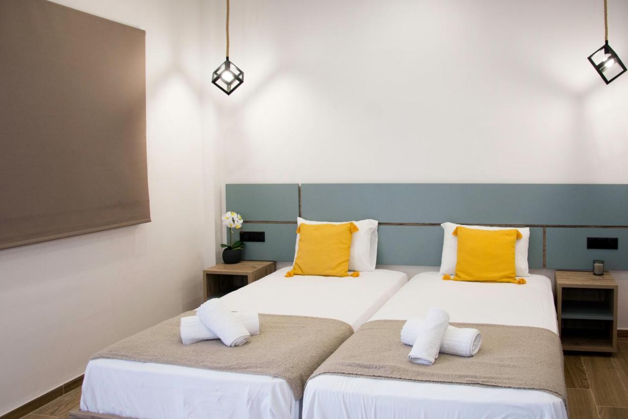 Big Max Guesthouse Кавос Экстерьер фото